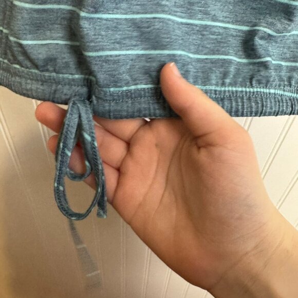 Meru Striped Sleeveless Athletic Tank Drawstring M38 - Picture 4 of 7